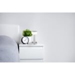 Lampă de masă plastic nichel mat, plastic opal, comutator de presiune, reglabilă, variator tactil continuu, USB-A 2.0 - USB-C, baterie inclusă CR18650 800mAh 3.7V, ø: 95mm, H: 215mm, LED 1W 230V, sursa 100lm, iesire 55lm, CCT 2700/6500/4000K
