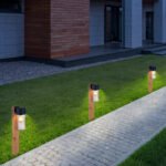 Lampă de exterior din oțel inoxidabil cu optică din lemn închisă la culoare, oțel inoxidabil negru mat, sticlă fumurie, direcția luminii: în jos, IP44, L x l x I: 90x145x500mm, fără 1x E27 40W 230V