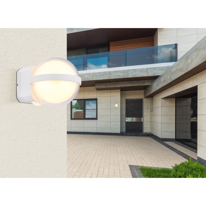 illi-34157w-g28601-6 Aplica de exterior din aluminiu alb mat, metal alb mat, plastic transparent, plastic opal, IP54, efect luminos prin intermediul a 2 lentile în 2 direcții, LxA: 105x110mm, AL: 130mm, incl. LED 12W 230V, sursă 1511lm, putere 1320lm, 3000K - imagine 1