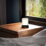 Lampă de masă metal negru mat, acrilic transparent, finisaj satinat, reglabilă, variator tactil continuu, USB-A 2.0 - USB-C, baterie inclusă CR18650 1800mAh 3.7V, LxlxH : 100x100x100mm, LED 2.5W 5V, sursa 243lm, iesire 206lm, CCT 2700/6500/4000K - imagine 3