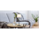 Lampă de masă metal negru mat, plastic satinat, plastic negru mat, touch on/off, dimmable, funcție memorie, excl. adaptor, USB-A 2.0/USB-C, IP44, ø: 130mm, H: 340mm, 2 înălțimi posibile: 34cm sau 21cm, LED 1.8W 230V, sursă 220lm, ieșire 150lm, 3000K