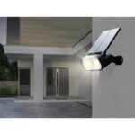 Lumină solară, plastic negru mat/transparent, întrerupător, 3 niveluri de luminozitate: 100%, 60% sau 30%, IP65, LxLxA: 190x95x285mm, incl. 32x LED 0,2W 3V, 180lm, 4000K