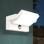 Aplica LED de exterior GINGER pivotanta cu senzor, LED21W/1700lm/3000K aluminiu finisaj alb, inaltime 10cm IP54 ORION