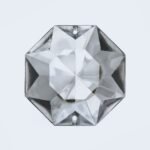 Pandantiv Candelabru cristal, octogon de sticla presata half-cut, 36mm, 2 orificii, transparent ORION