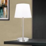 Lampa de masa LUDWIG, Baza soclu metalic crom satinat, port USB integrat, Abajur nuanta alba din stofa, Comutator cu snur de tragere, E27, 40W, Inaltime 50cm ORION - imagine 3