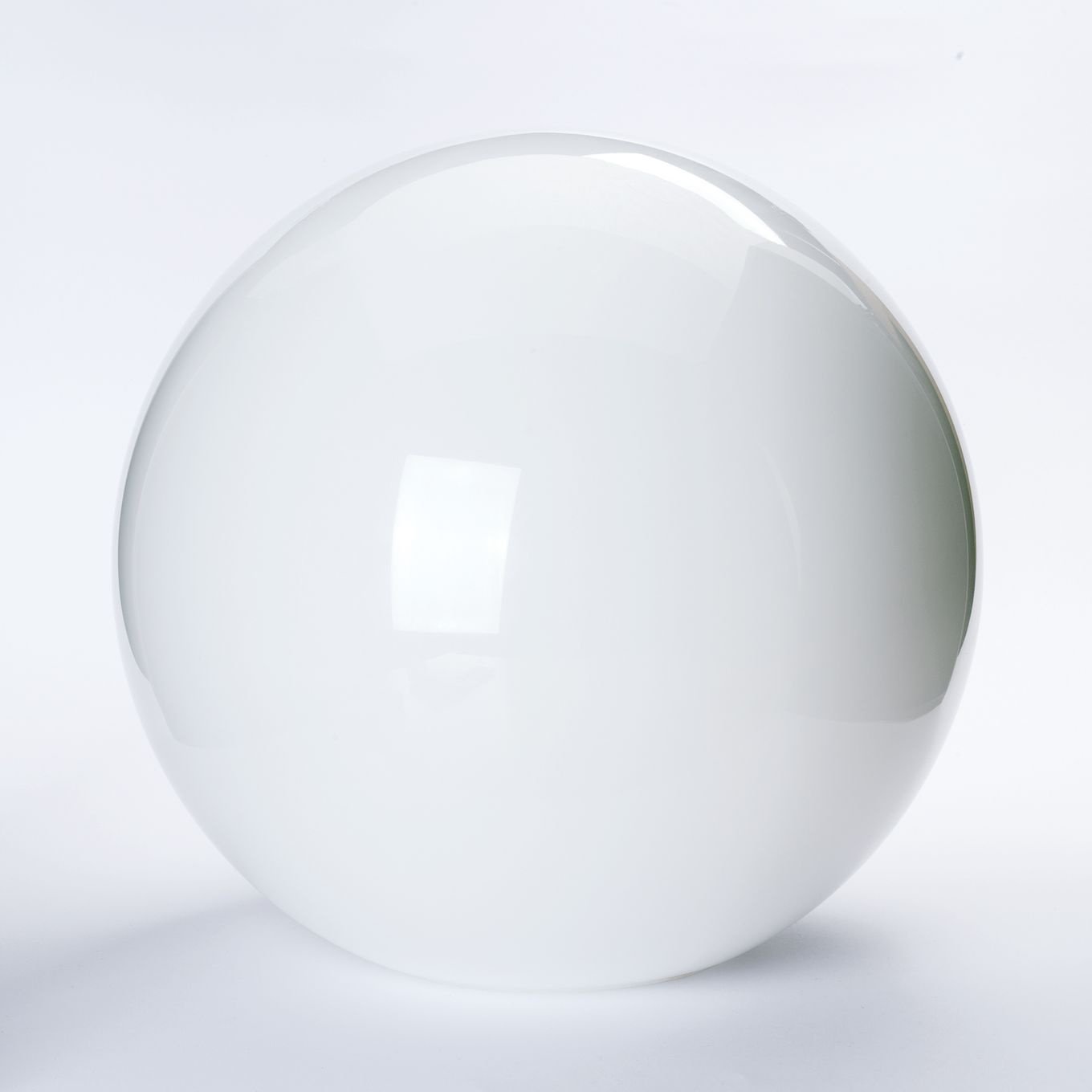 f687a708-1f85-43ea-a6f3-2c2a877c591b Abajur Rotund din Sticlă Groasa Opal, Diametrul 300mm, Înălţime 300mm, Finisaj Opal Alb-lucios, Orificiu 120mm ORION - imagine 1